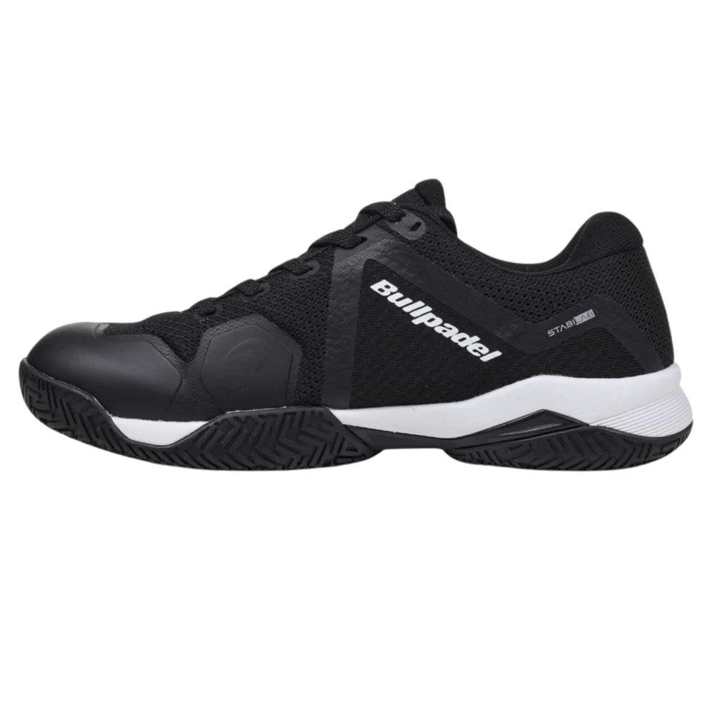 Bullpadel Icon 26V Black double Thermo Sealed seamless mesh upper and X-TRABASE lateral reinforcement detail
