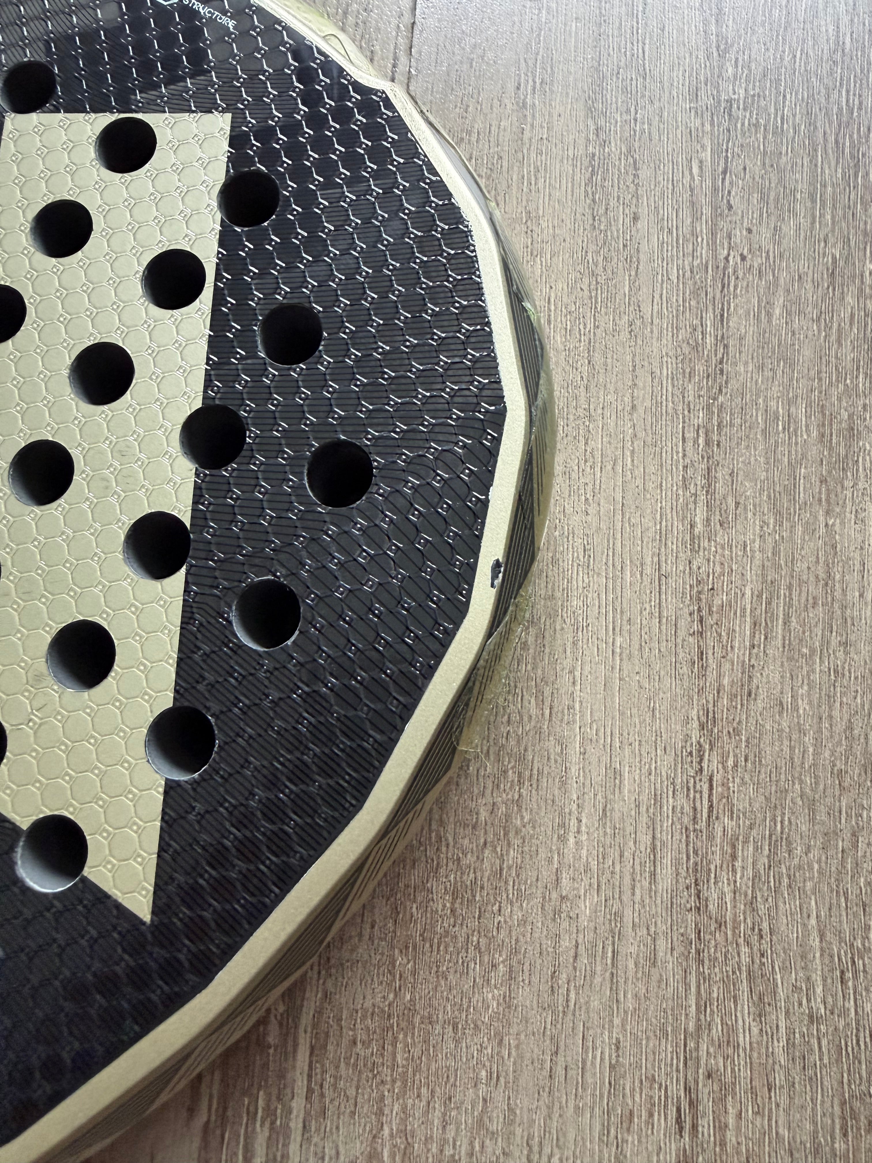 Pre-Owned Adidas Metalbone CTRL 3.4 Padel Racket