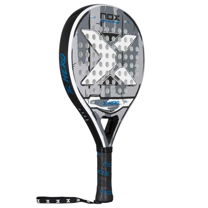 NOX X-Hero White 2026 3K fibreglass face and glossy white finish detail