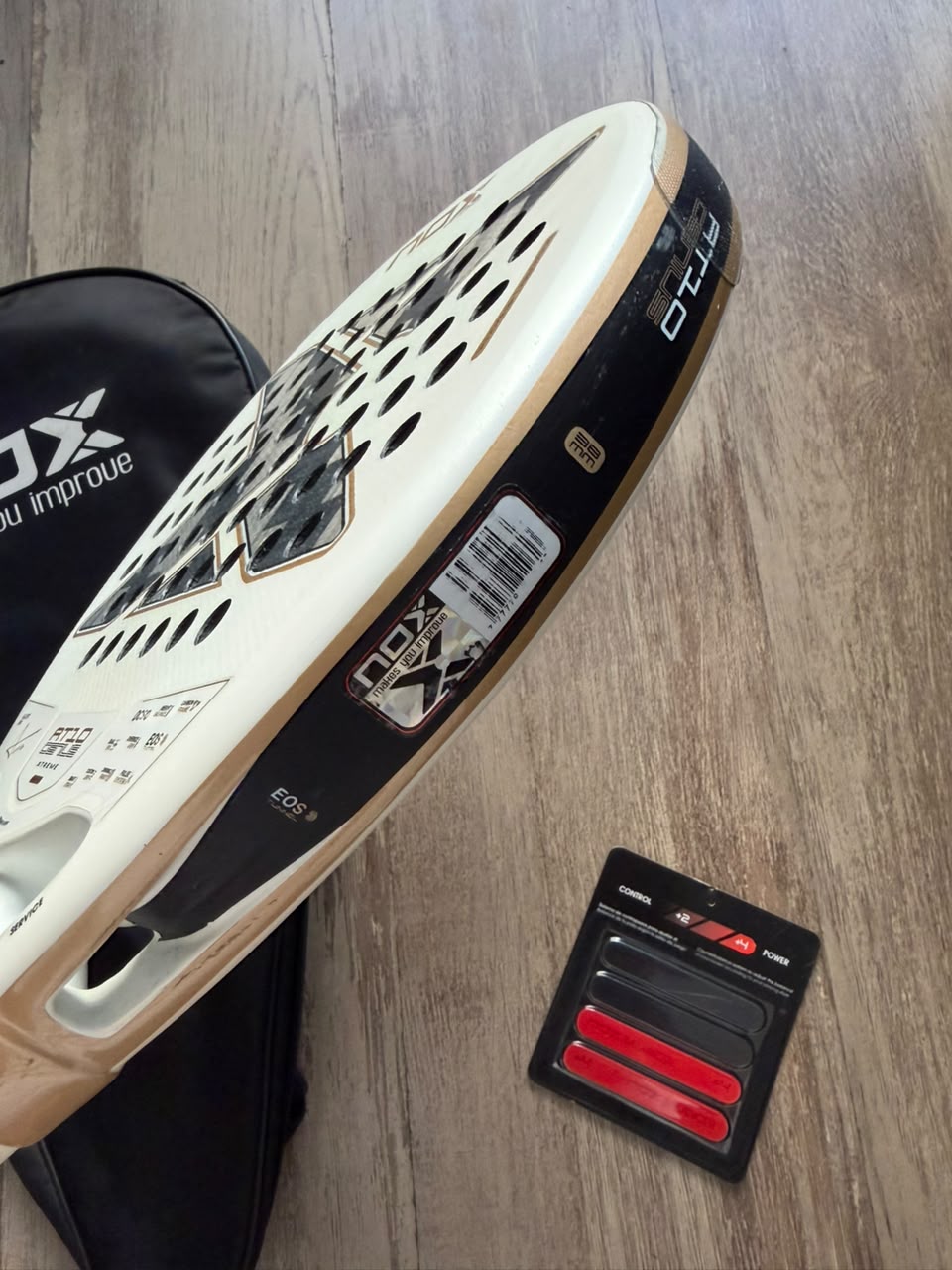 NOX AT10 12K 2026 12K Alum Xtrem carbon face, Dual Spin surface and EOS Tunnel detail